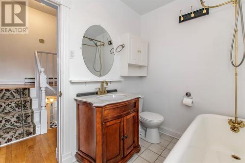 33 King'S Bridge Road, St. John'S, NL - Indoor Photo Showing Bathroom
