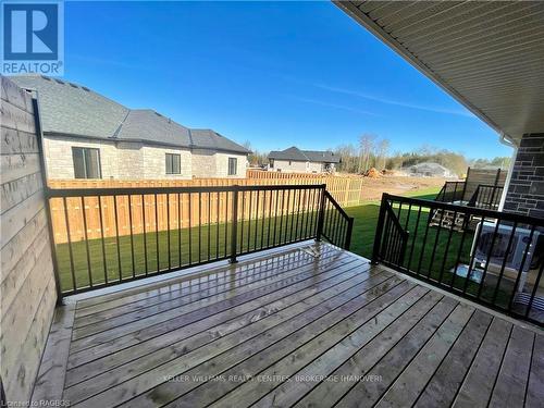 754 18Th Street, Hanover, ON - Outdoor With Deck Patio Veranda With Exterior