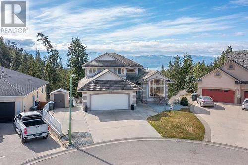 416 Woodpark Court, Kelowna, BC - Outdoor With Facade