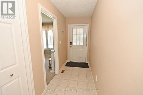 24 - 20 Windemere Place, St. Thomas, ON - Indoor Photo Showing Other Room