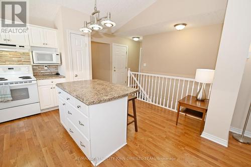 24 - 20 Windemere Place, St. Thomas, ON - Indoor Photo Showing Kitchen