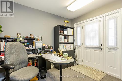 3608 Concession Drive, Southwest Middlesex, ON - Indoor Photo Showing Office