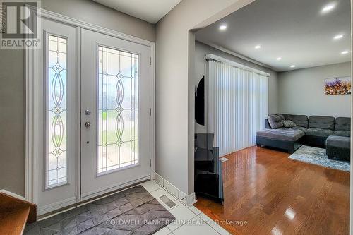 74 Bow Valley Dr, Hamilton, ON - Indoor Photo Showing Other Room