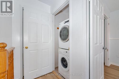 34 Robertson Road, Niagara-On-The-Lake, ON - Indoor Photo Showing Laundry Room