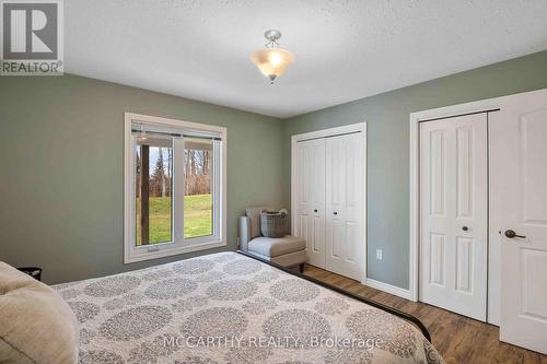 200 Highland Dr, West Grey, ON - Indoor Photo Showing Bedroom