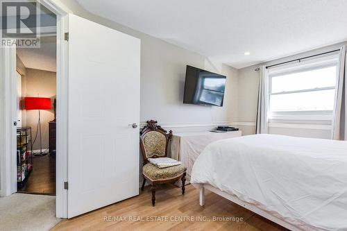430 Flannery Dr, Centre Wellington, ON - Indoor Photo Showing Bedroom