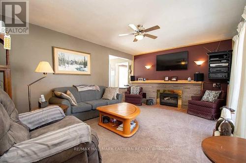 1032 East Communication Rd, Smith-Ennismore-Lakefield, ON - Indoor Photo Showing Living Room With Fireplace