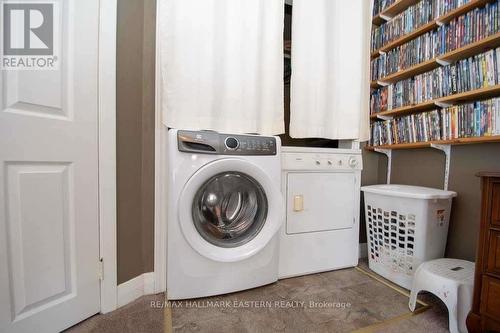 1032 East Communication Rd, Smith-Ennismore-Lakefield, ON - Indoor Photo Showing Laundry Room