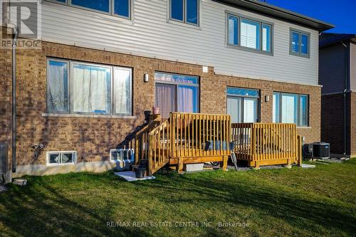 60 Freedom Cres, Hamilton, ON - Outdoor With Exterior