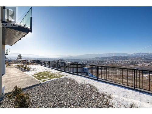 656 Deans Drive, Kelowna, BC - Outdoor With View