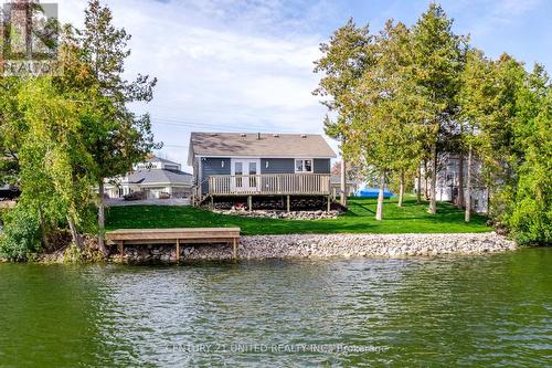 829 Fife'S Bay Marina Lane, Smith-Ennismore-Lakefield, ON - Outdoor With Body Of Water With Deck Patio Veranda