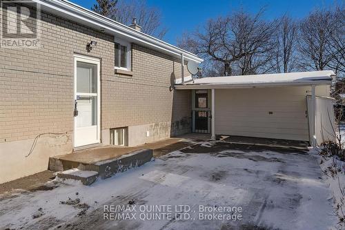 59 Sinclair St, Belleville, ON - Outdoor With Exterior