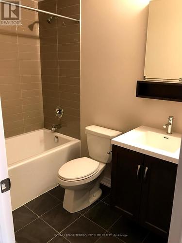 366 Belcourt Common, Oakville, ON - Indoor Photo Showing Bathroom
