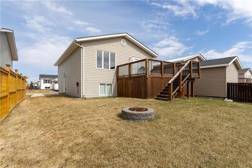 77 Whitby Crescent, Steinbach, MB - Outdoor With Exterior