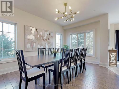 46 Catano Court, Richmond Hill, ON - Indoor Photo Showing Dining Room