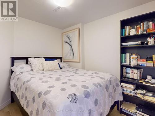 46 Catano Court, Richmond Hill, ON - Indoor Photo Showing Bedroom
