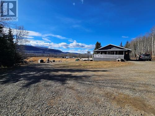 5961 Hillview Sub, Chetwynd, BC - Outdoor