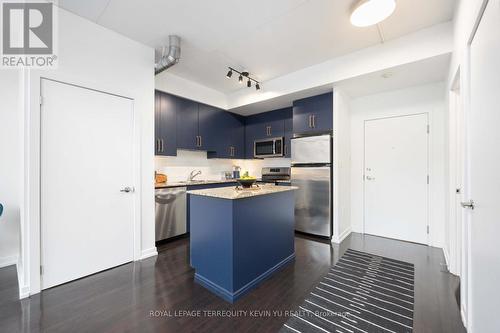 #A3 -1100 Lansdowne Ave, Toronto, ON - Indoor Photo Showing Kitchen With Upgraded Kitchen