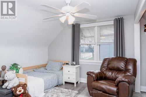 32 Fairway Avenue, Belleville, ON - Indoor Photo Showing Bedroom