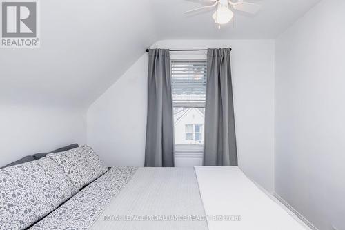 32 Fairway Avenue, Belleville, ON - Indoor Photo Showing Bedroom