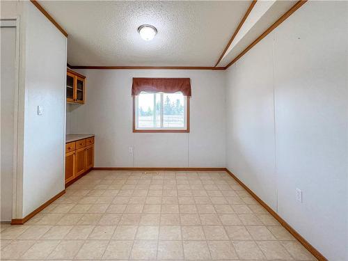 60126 88W Road, Carberry, MB - Indoor Photo Showing Other Room