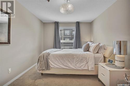 4215 108 Willis Crescent, Saskatoon, SK - Indoor Photo Showing Bedroom