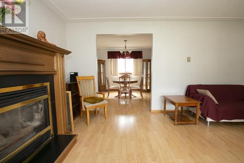 33 Huntington Pk, Sault Ste. Marie, ON - Indoor Photo Showing Living Room With Fireplace