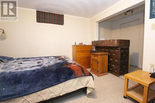 33 Huntington Pk, Sault Ste. Marie, ON - Indoor Photo Showing Bedroom