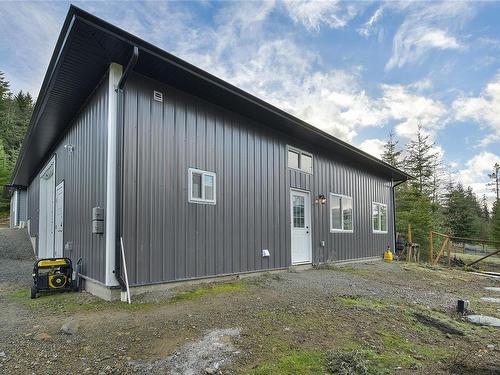 2830 Woodcroft Pl, Shawnigan Lake, BC - Outdoor With Exterior