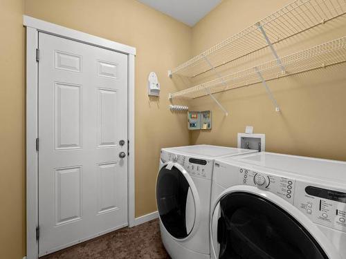 1820 Foxtail Drive, Kamloops, BC - Indoor Photo Showing Laundry Room