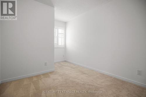 30 Ormerod Lane, Richmond Hill, ON - Indoor Photo Showing Other Room