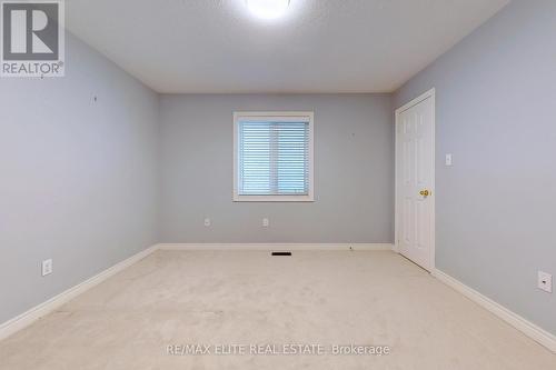 1138 Atkins Dr, Newmarket, ON - Indoor Photo Showing Other Room