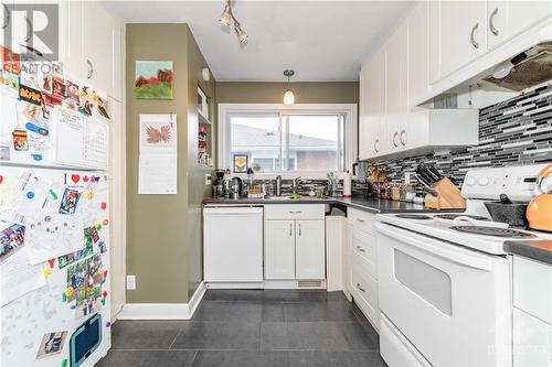 2421 Iris Street, Ottawa, ON - Indoor Photo Showing Kitchen With Double Sink