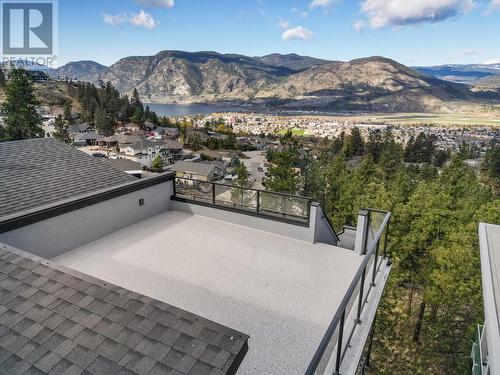 2799 Hawthorn Drive, Penticton, BC - Outdoor With View