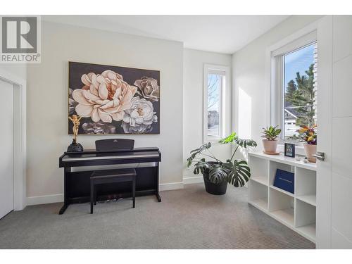 1345 Rocky Point Drive, Kelowna, BC - Indoor Photo Showing Other Room