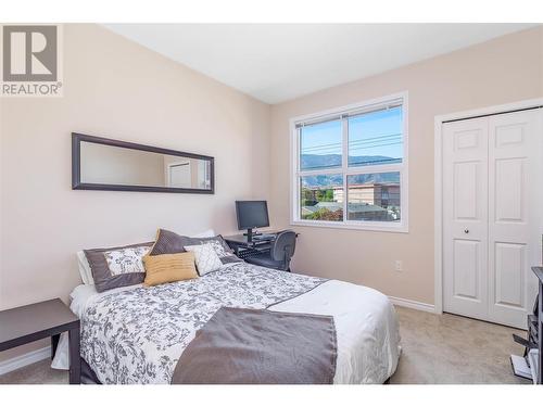 3346 Skaha Lake Road Unit# 104, Penticton, BC - Indoor Photo Showing Bedroom