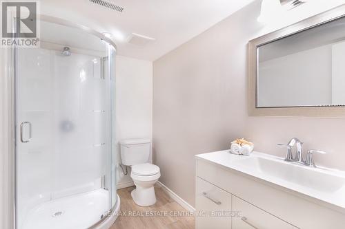 19 - 98 Shoreview Place, Hamilton, ON - Indoor Photo Showing Bathroom