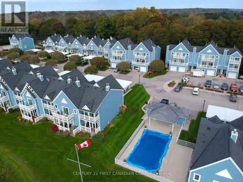#14 -374 Front St, Central Elgin, ON - Outdoor With In Ground Pool