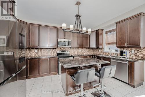 3322 Stoneware Rd, Burlington, ON - Indoor Photo Showing Kitchen With Stainless Steel Kitchen With Upgraded Kitchen