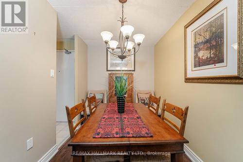 #411 -1525 Diefenbaker Crt, Pickering, ON - Indoor Photo Showing Dining Room