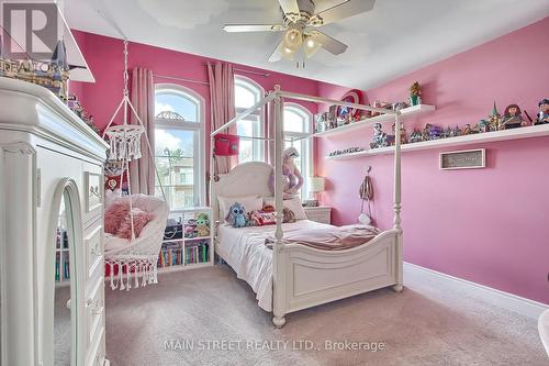 23 Prunella Cres, East Gwillimbury, ON - Indoor Photo Showing Bedroom