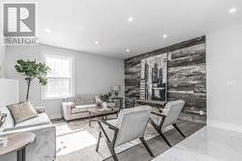 14224 Warden Avenue, Whitchurch-Stouffville, ON - Indoor