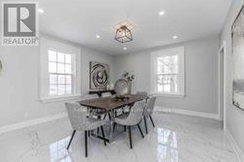 14224 Warden Avenue, Whitchurch-Stouffville, ON - Indoor Photo Showing Dining Room