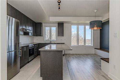 290 Barton Street W|Unit #32, Hamilton, ON - Indoor Photo Showing Kitchen With Double Sink