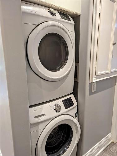 Stackable Laundry - 274 King Street W|Unit #1, Hamilton, ON - Indoor Photo Showing Laundry Room