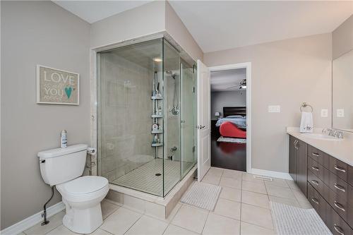 3322 Stoneware Road, Burlington, ON - Indoor Photo Showing Bathroom