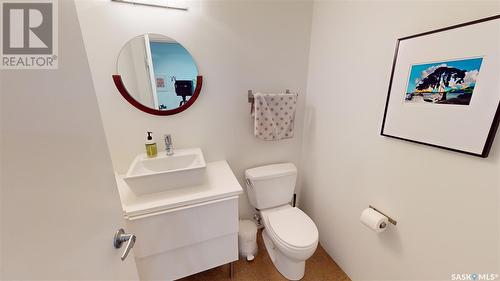509 120 23Rd Street E, Saskatoon, SK - Indoor Photo Showing Bathroom