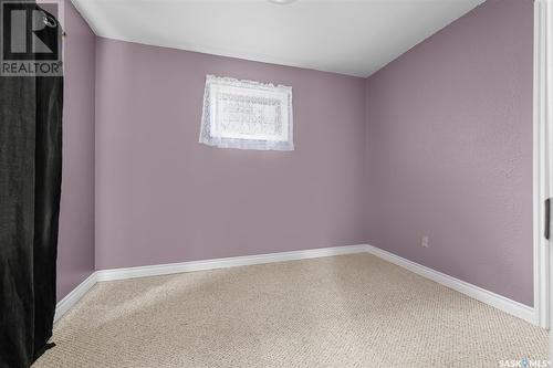 1110 Coteau Street W, Moose Jaw, SK - Indoor Photo Showing Other Room