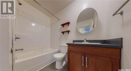 18 2060 Lorne Street, Regina, SK - Indoor Photo Showing Bathroom