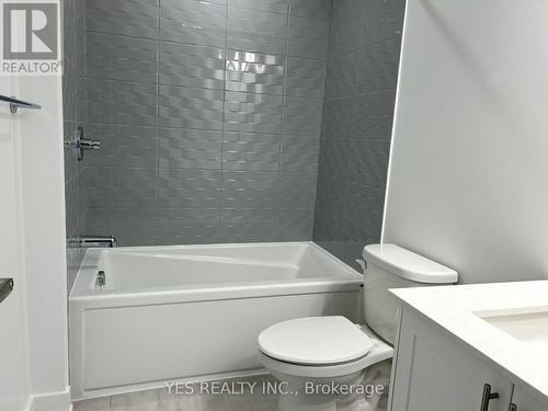 295 Monticello Ave, Ottawa, ON - Indoor Photo Showing Bathroom
